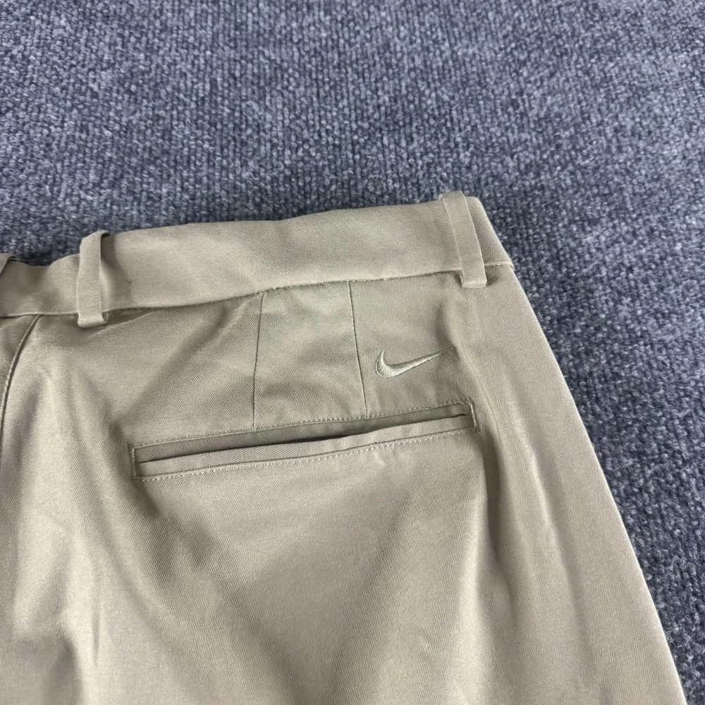 Nike Pants Mens 36x30 Beige Dri-FIT Khakis Twill Pockets Stretch Lightweight